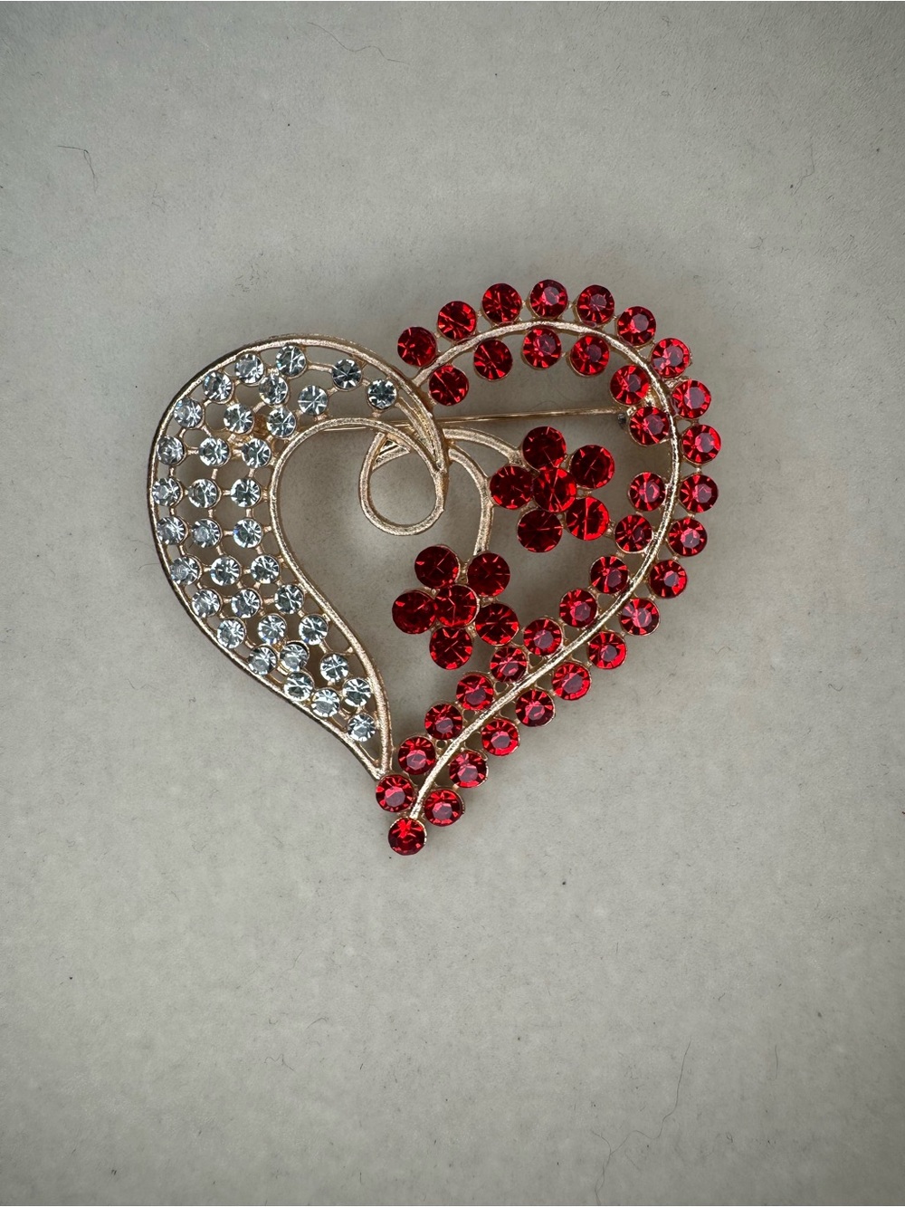 New Red and Clear Heart Crystal Brooch